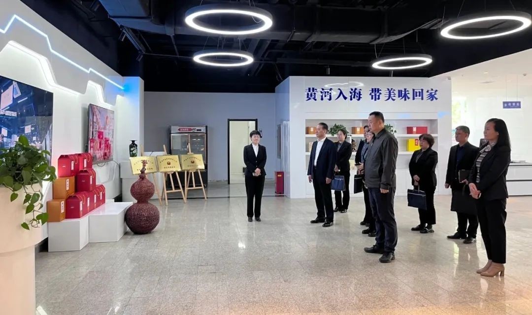 【對標(biāo)一流】德達(dá)資管公司赴山東藍(lán)海集團(tuán)開展對標(biāo)學(xué)習(xí)