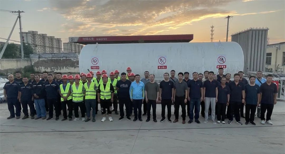 【“平”凡守護(hù)，“原”你安康】德達(dá)集團(tuán)權(quán)屬燃?xì)鈸岆U(xiǎn)救援隊(duì)馳援平原