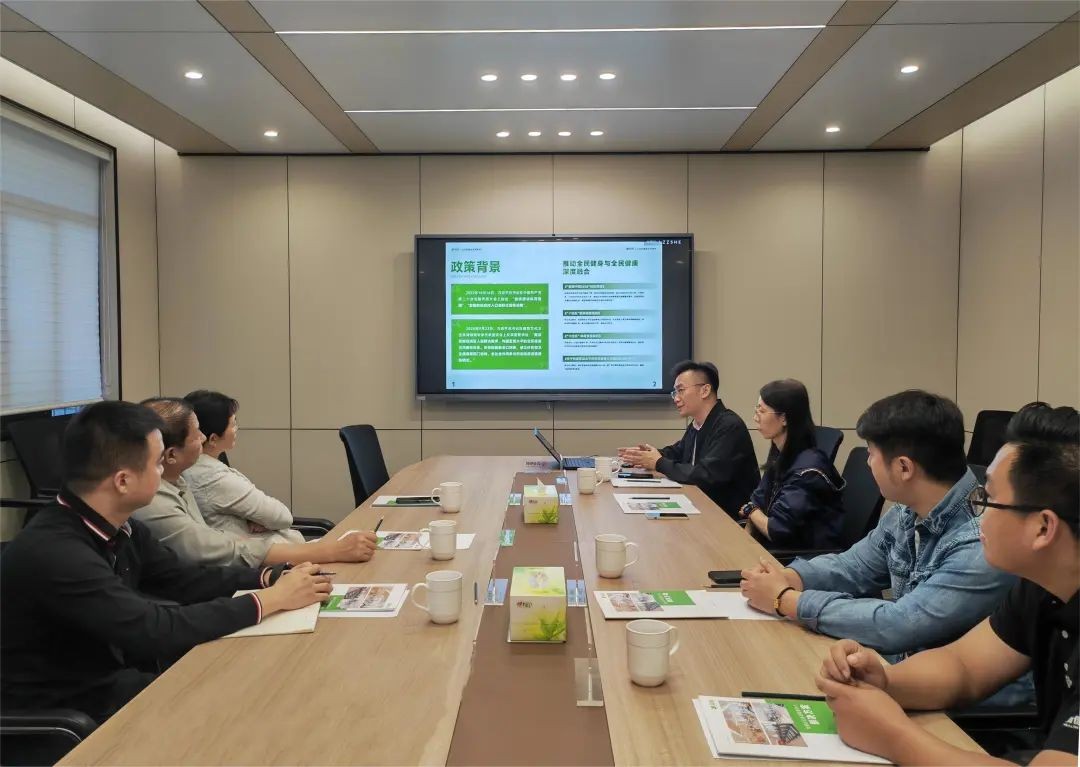 市教體局、德達(dá)集團(tuán)一行到上海考察體養(yǎng)結(jié)合項(xiàng)目